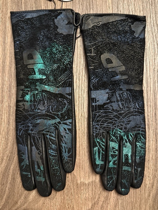 Duppata designs Accessories - Dupatta Designs Black and teal abstract graffiti art graphic gloves $79 MSRP